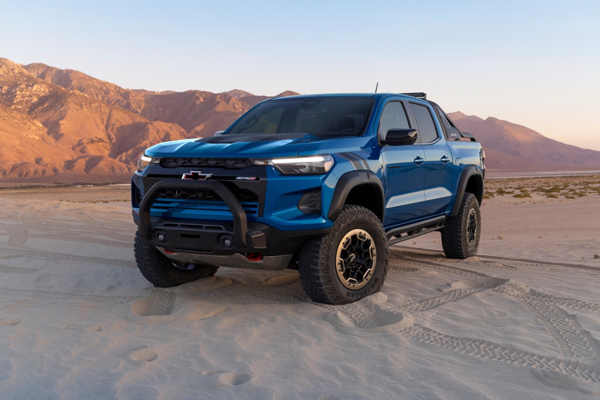Chevrolet unveils the 2023 Colorado ZR2 Acquire