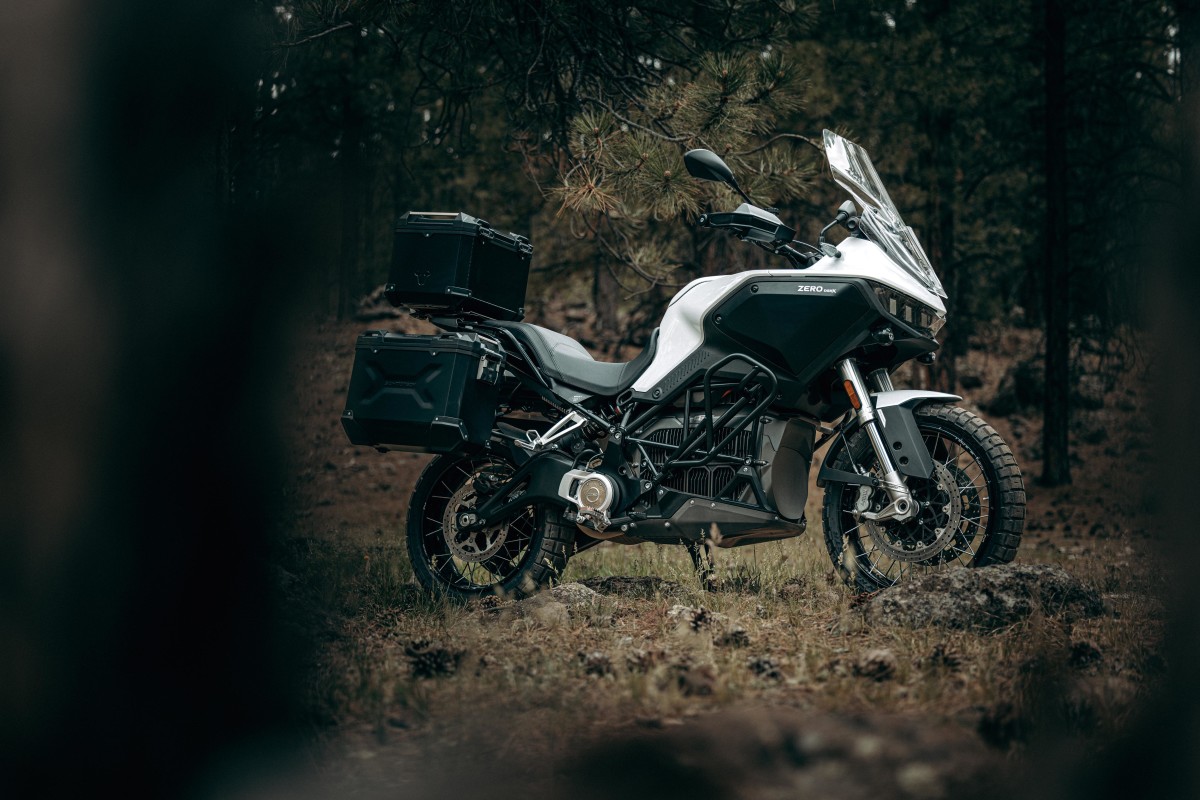 Zero Unveils Its New All electric Adventure Bike The DSR X Acquire zero-unveils-its-new-all-electric-adventure-bike-the-dsr-x-acquire