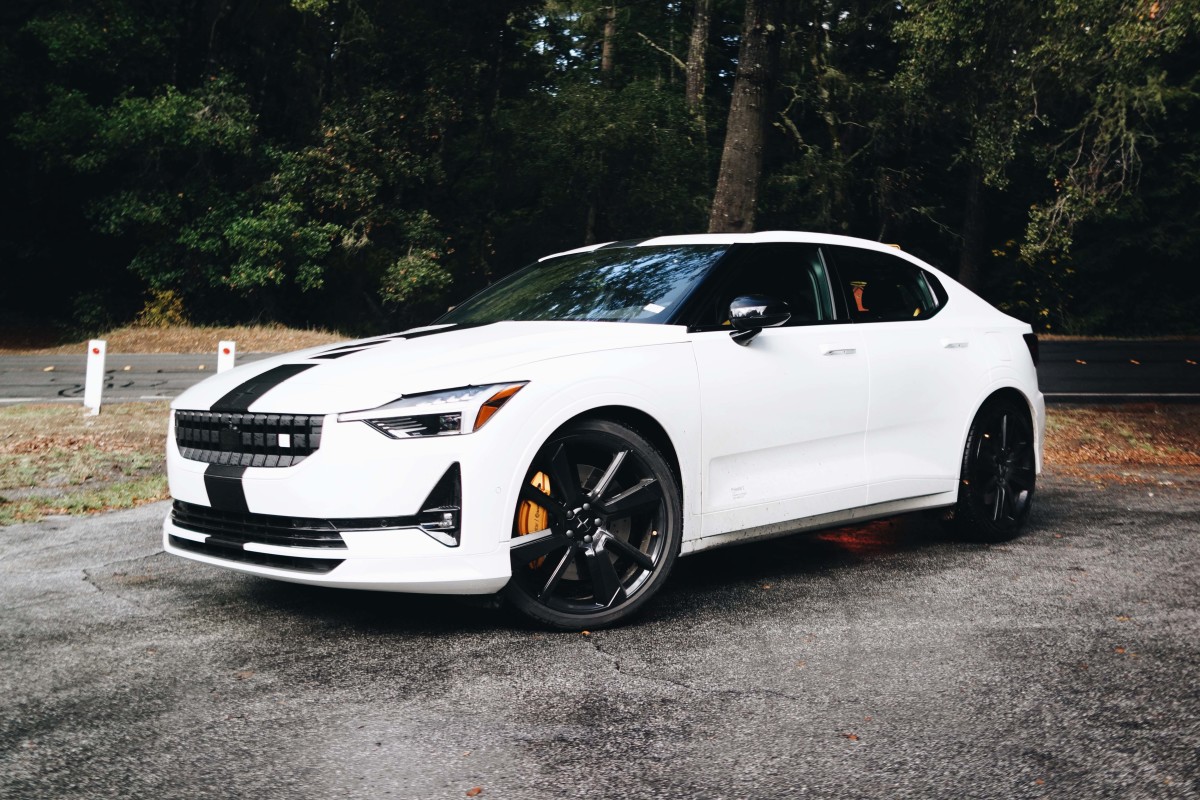 The Polestar 2 BST Edition 270 is a driver's car for the discerning