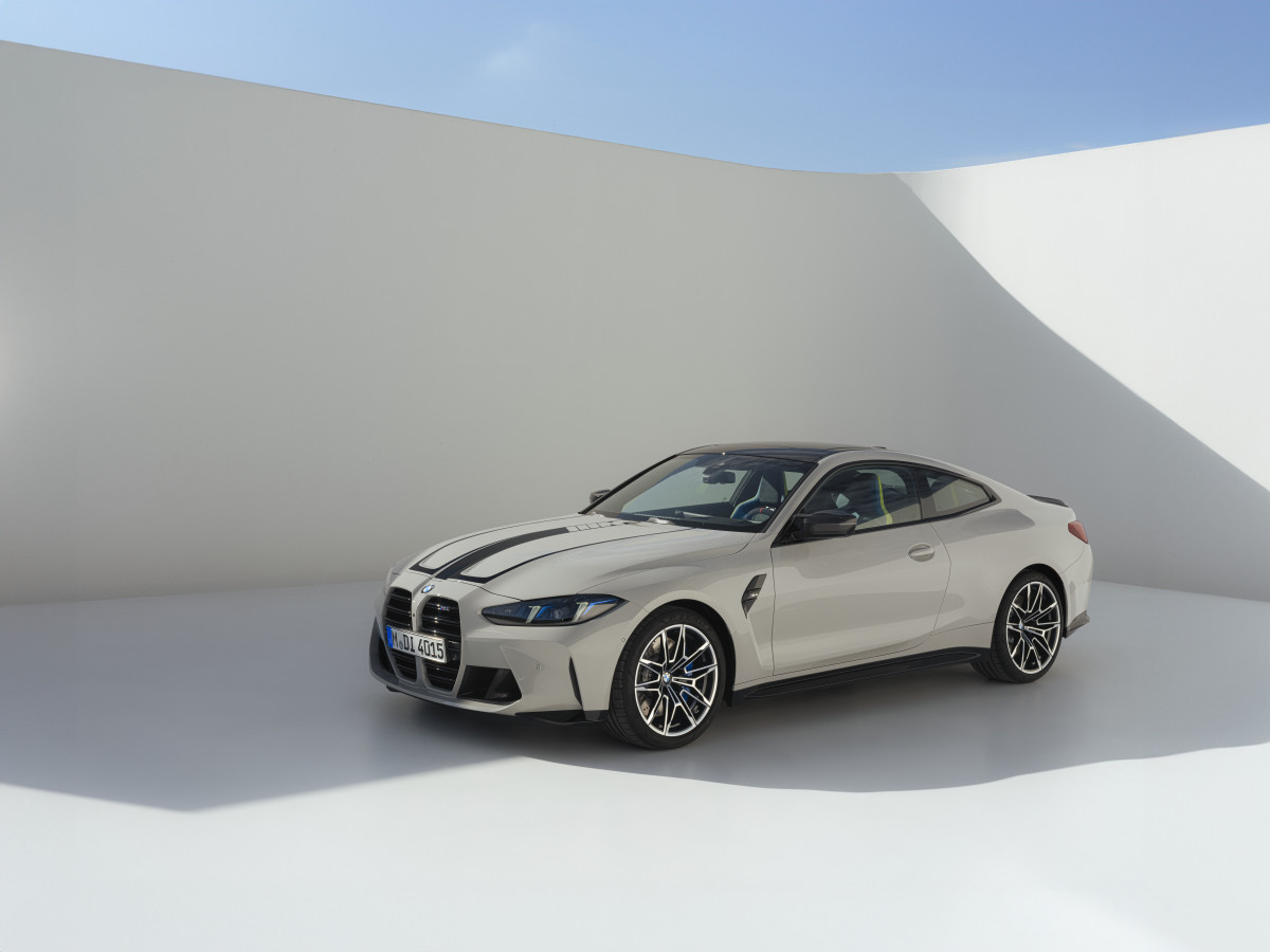 The 2025 BMW M4 gets more power and the latest interior tech Acquire
