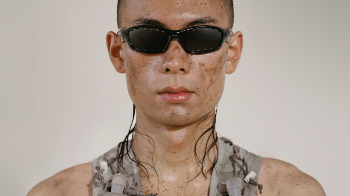 Satisfy and Oakley's latest collaboration gets ready for